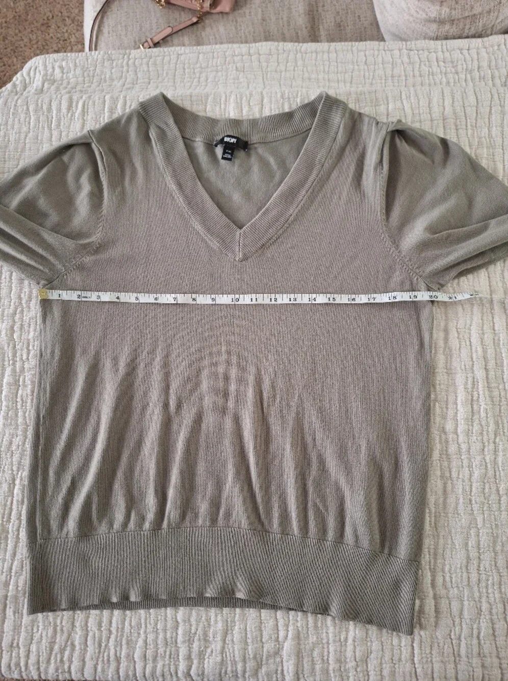 V-Neck Short Sleeve Sweater - Sage Green